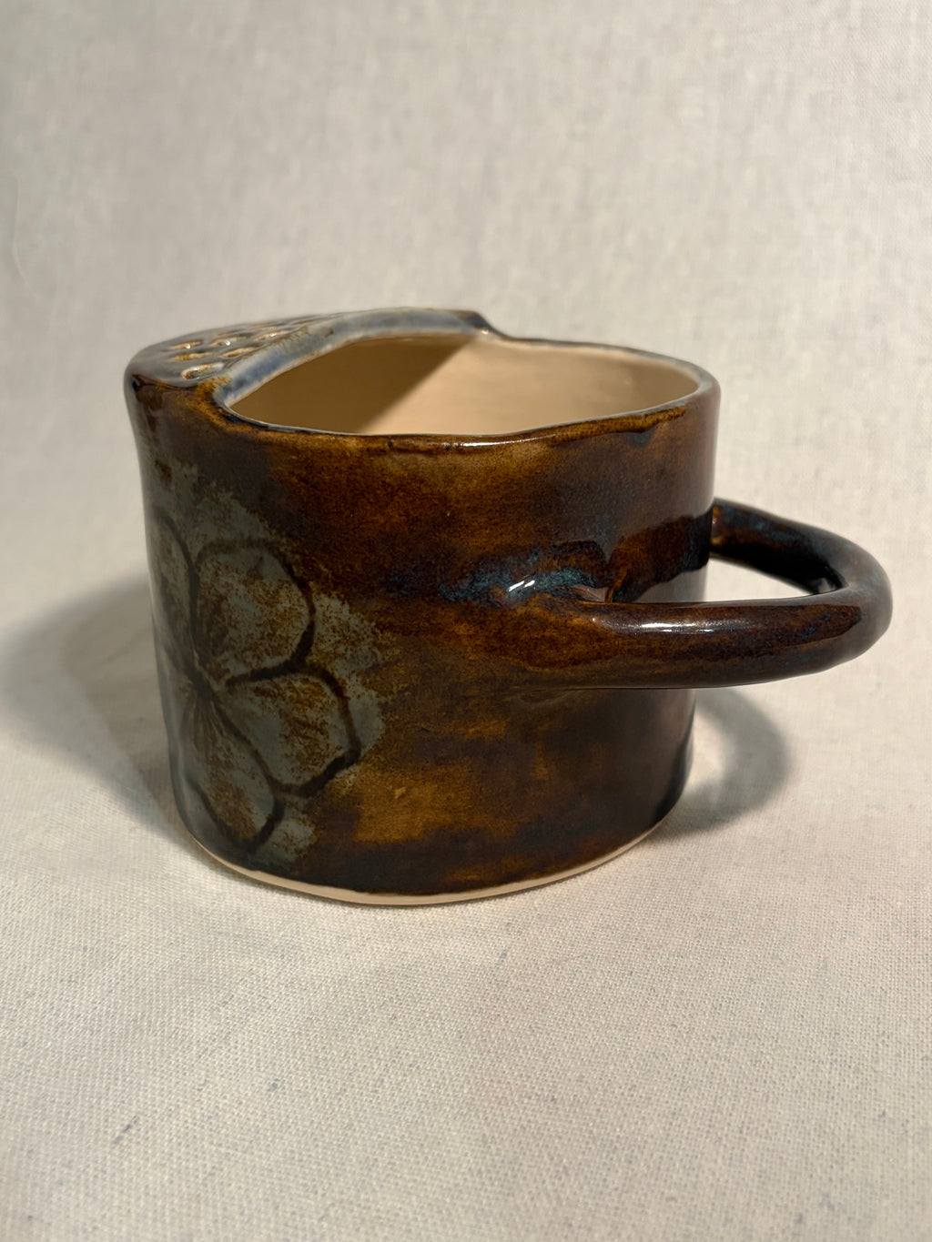 Medium Hibiscus Strainer